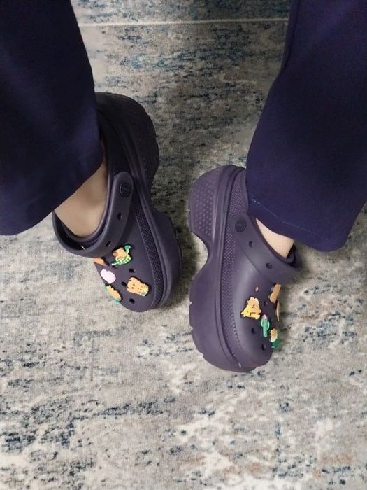 Crocs na platformie – Iconic Comfort