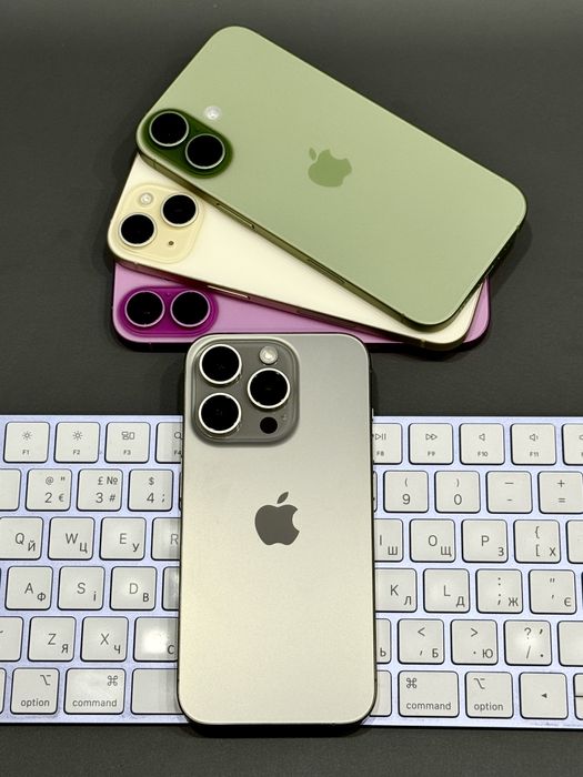 iPhone 15 Pro 256GB Natural Titanium (100% батарея, Wi-Fi версія)