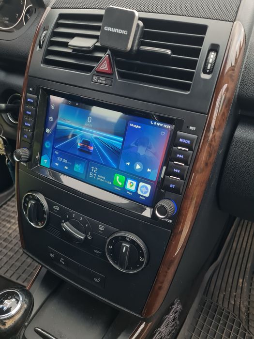 Zmiana starego radia na multimedia z systemem android i akcesoriami