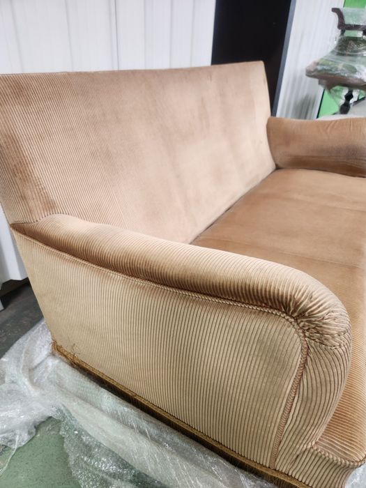 Sofá e Maples Poltronas Conjuto