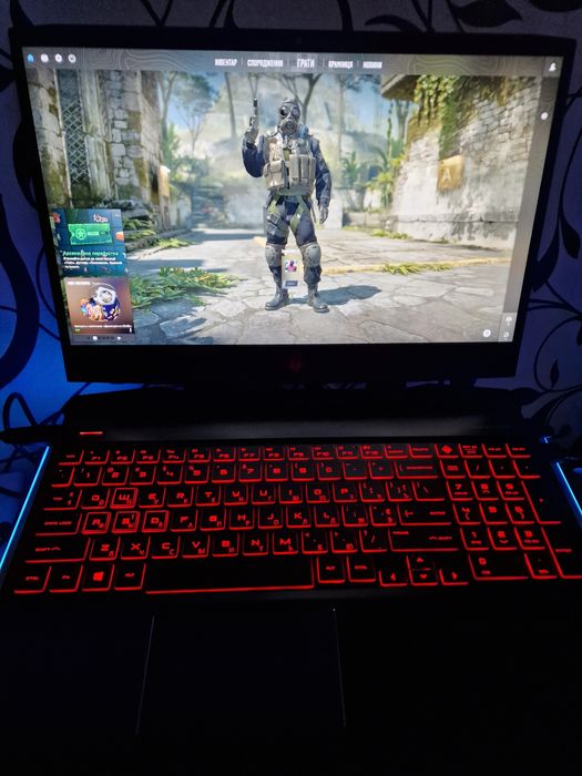 HP Omen 15-dc1058wm / игровой ноутбук с дискретной графикой GTX 1660ti 6gb / Intel Core i7-9750H / Дисплей 144Hz / SDD NVMe 256gb/ ram 8gb