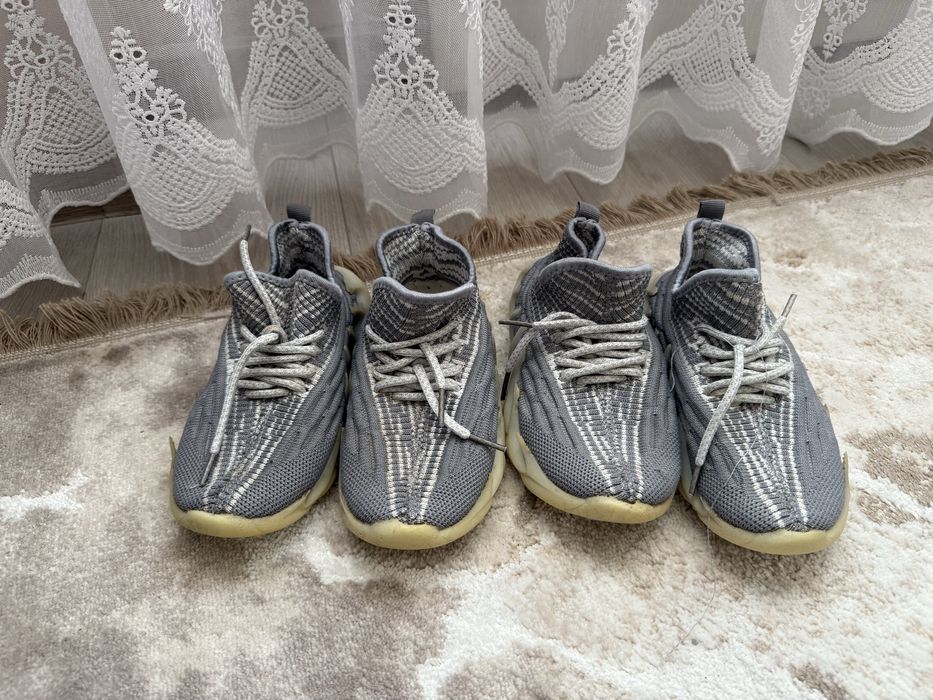 Мокасіни/кеди/кросівки для двійні/двійнят