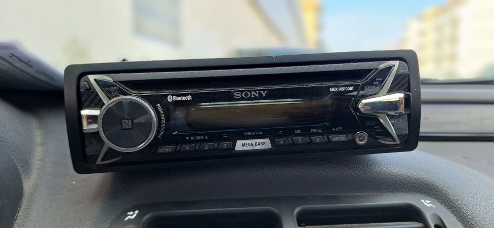 Autoradio sony Bluetooth