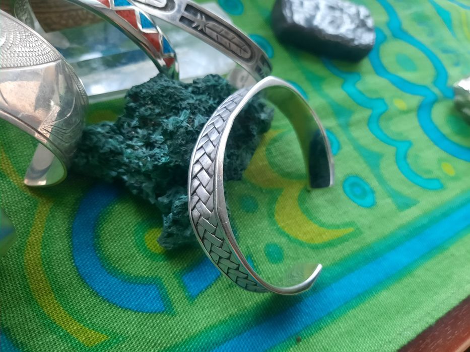 Bransoleta mankietowa