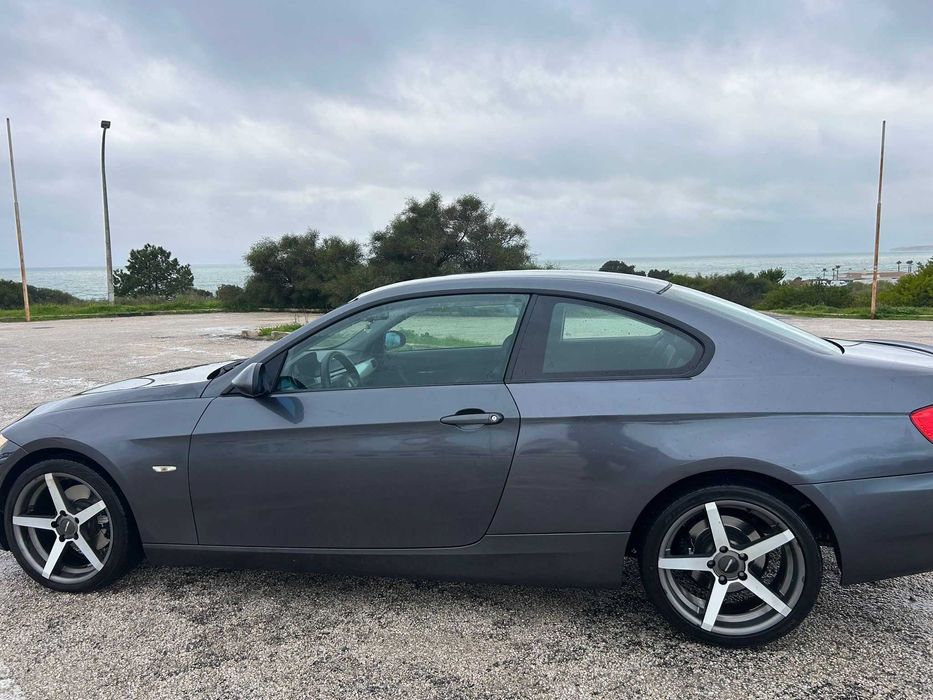 Bmw 320D 2008 Coupe Cinzento