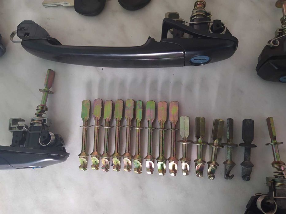 Ручки дверные замок дверей комплект Шаран Галакси Сеат Альхамбра Поло