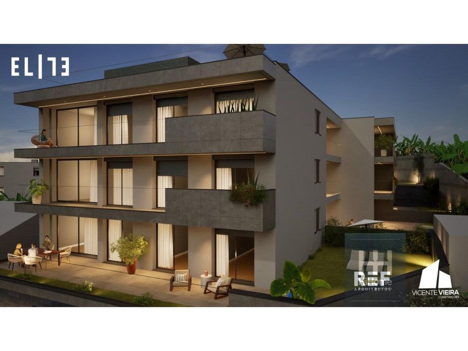 Empreendimento Moderno com Piscina | Câmara de Lobos