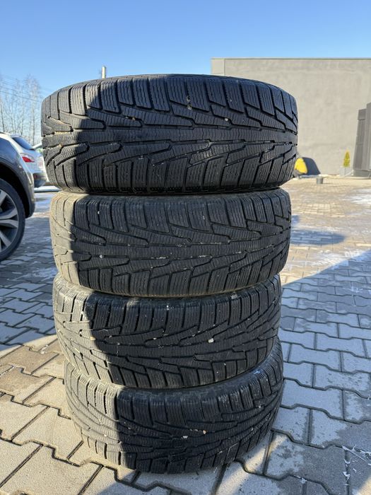 Зимня резина Nokian 235/55/18