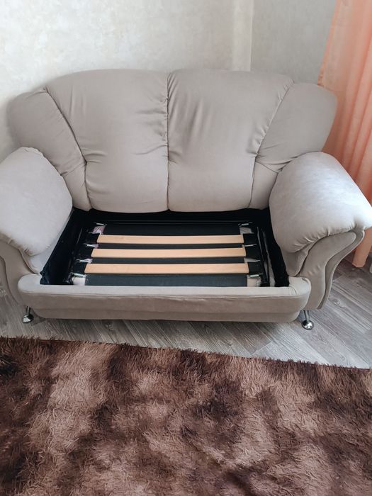 Диван  для гостинної