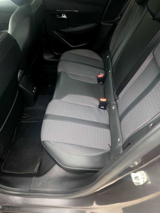 Peugeot 208 1.5 BlueHDi Allure Pack