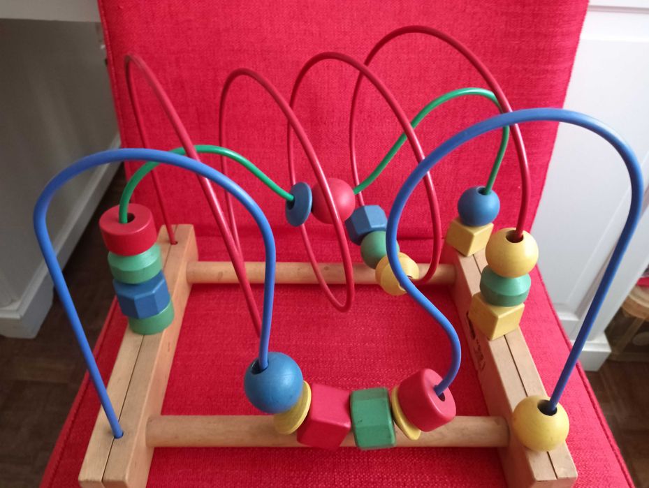 Brinquedo educativo crianças madeira e metal