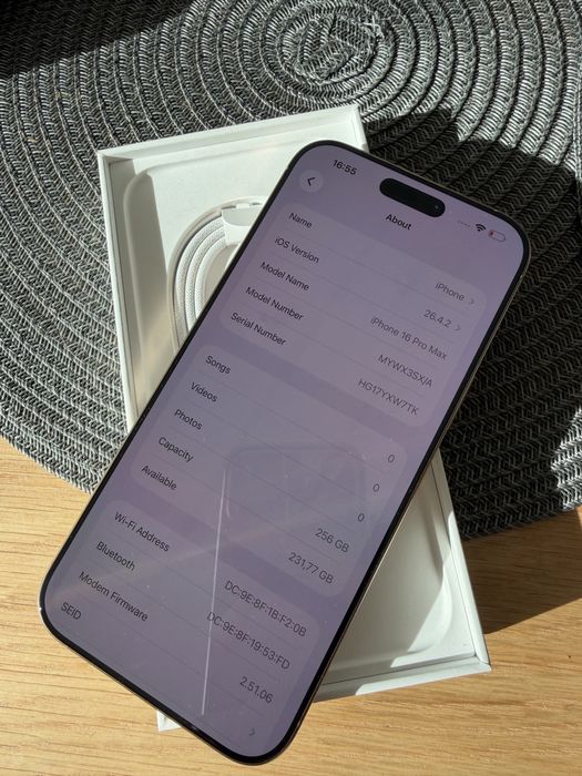 Apple iPhone 16 Pro Max 256GB Desert Rose