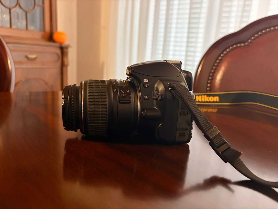 Maquina fotografica Nikon, muito bom estado