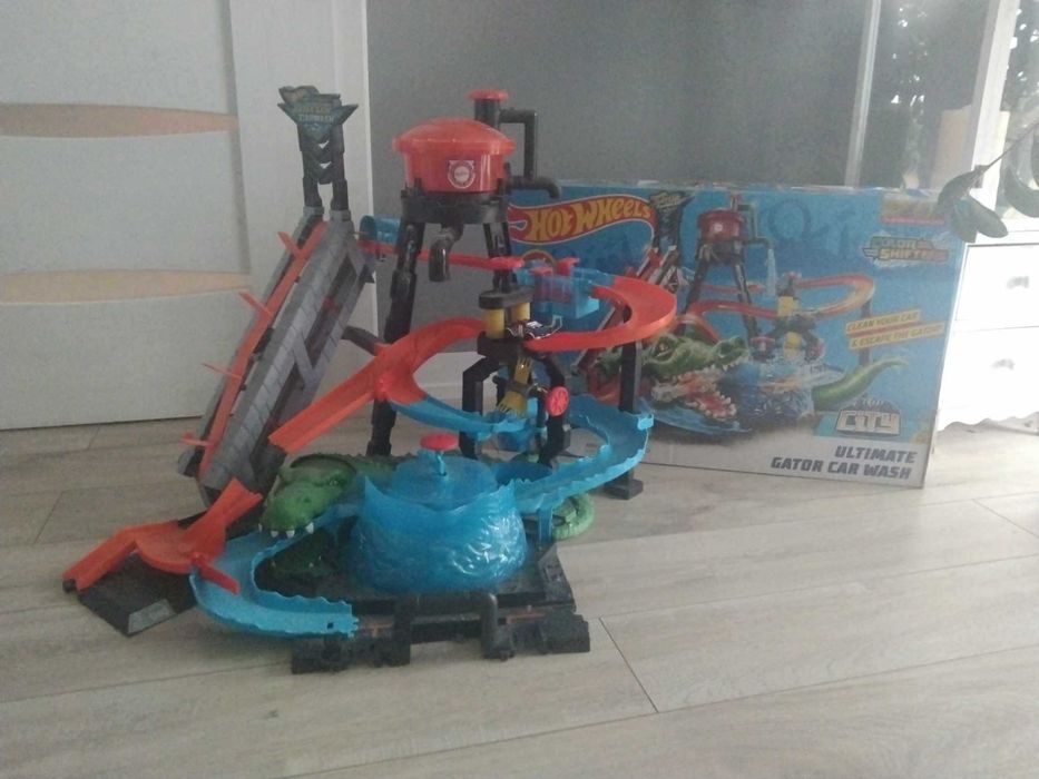 Zabawki Super Zings Hot Wheels