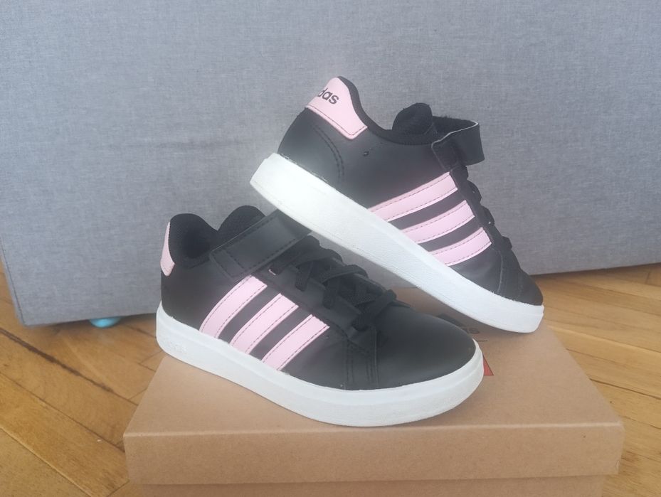 Кроссовки Adidas , дитячі кросівки оригинал