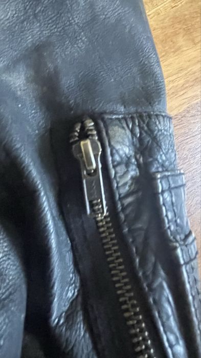 Куртка брендова авіатор вінтаж зимова,все натуральне.