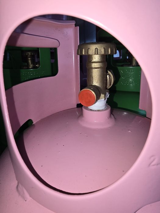 Балон газовий пропан 12л  товстостінний вентиль Італія . В наявності