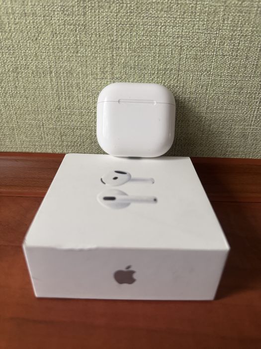 Apple Airpods 4