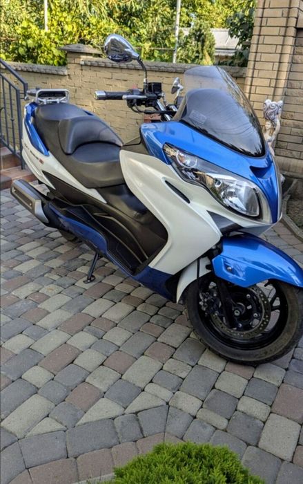 Suzuki Skywave 250 type S k7