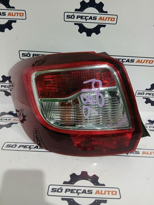 FAROLIM ESQUERDO BRANCA DACIA SANDERO STEPWAY 0.9TCE ANO: 2014