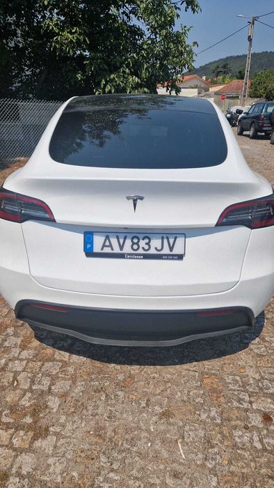 Tesla modelo Y 2022 com 57000 kms