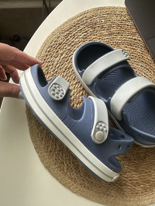 Сандалі crocs , c12