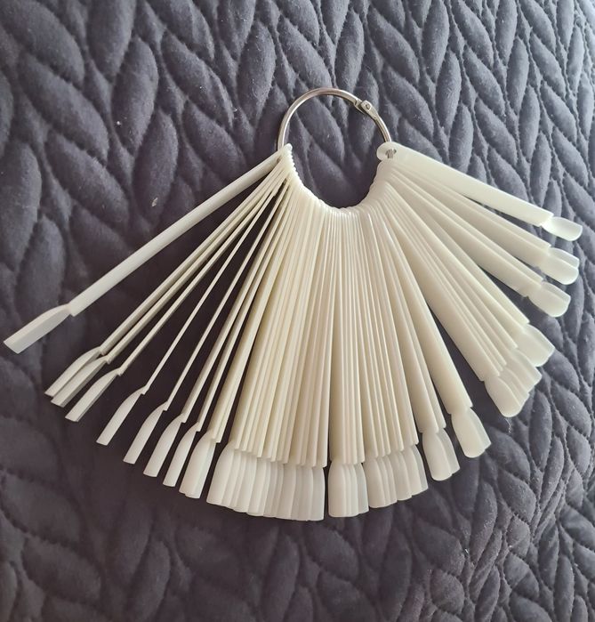 Expositor de 50 cores quadrado ou redondo(argola) - unhas de gel