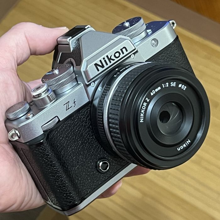 Nikon ZF Silver com 40 SE