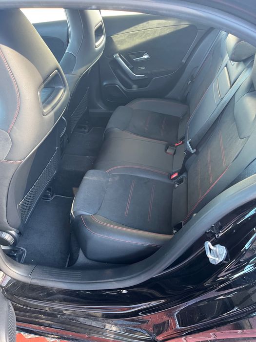 Mercedes A200 rigorosamente novo , nacional , um só dono AMG 66000 km a gasolina turbo .