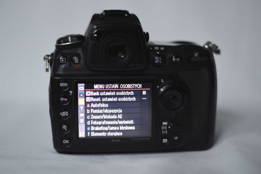 Aparat Nikon D700 + Grip