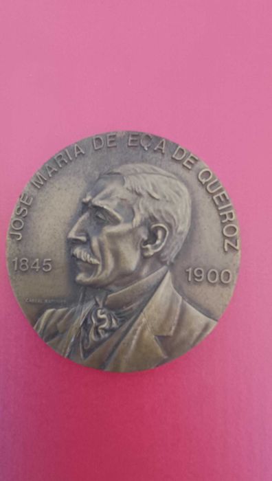 Medalha Eça de Queiroz em Bronze