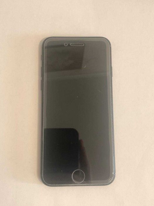 Продам iPhone SE 2 64 GB, neverlock.