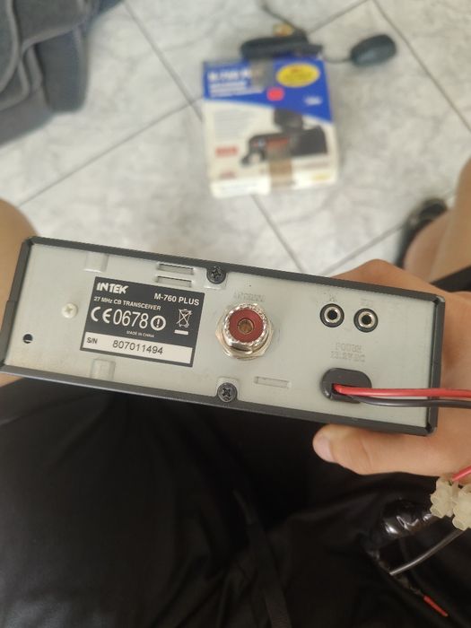 Radio CB Intek M-760 Plus Multi-Standard komplet z pudełkiem