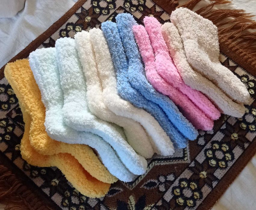 Вязаные детские носочки плюшевые