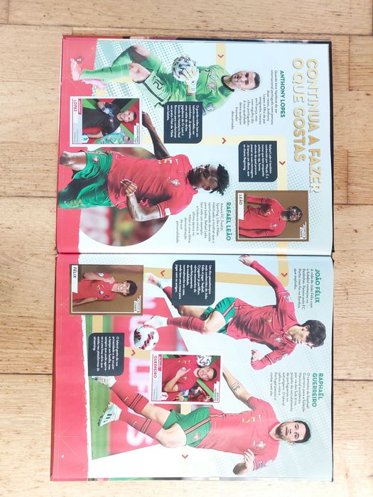 Caderneta de cromos "Fome de vencer 2022" - Completa