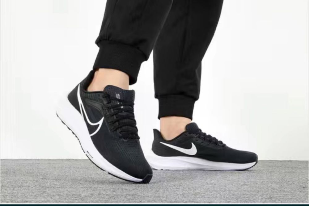 Кросівки Nike Air Zoom Pegasus 39