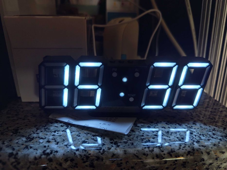 Relógio led digital