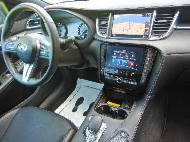 2023 Infiniti QX55 Essential