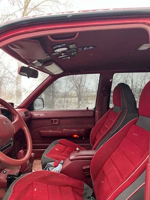 Toyota Hilux Surf 130