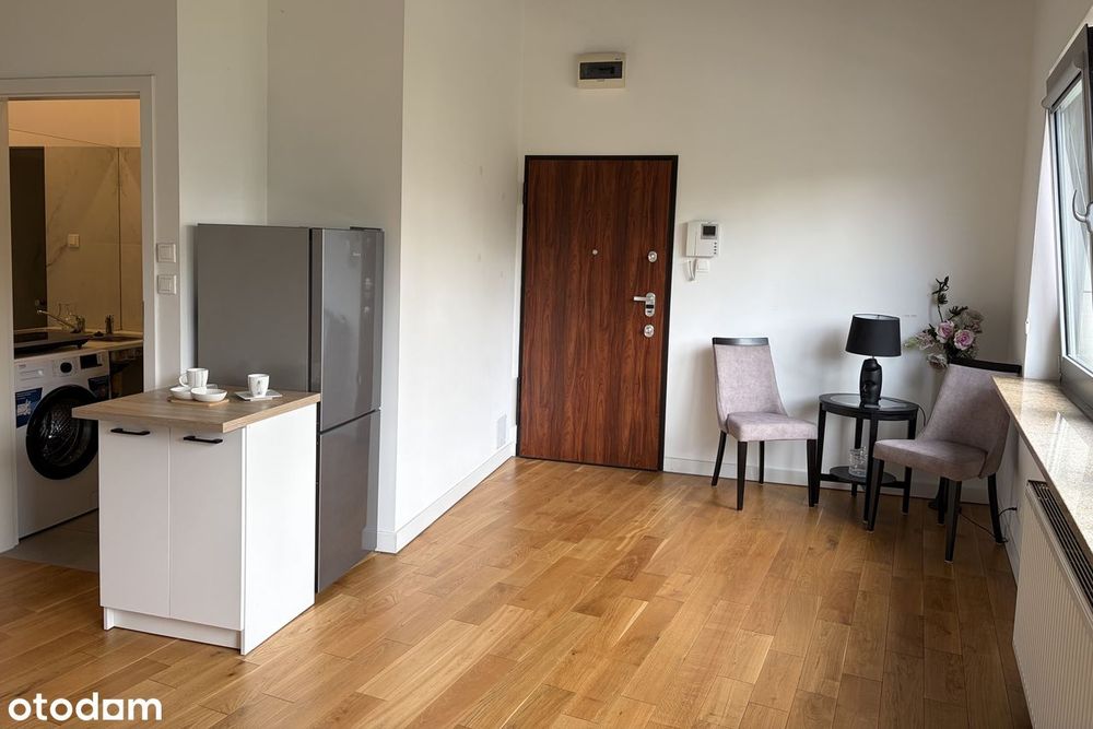 Mieszkanie, Studio, Biuro, przy ul. Gagarina, klimatyzacja, garaż