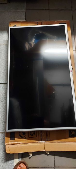 Tv lg em bom estado