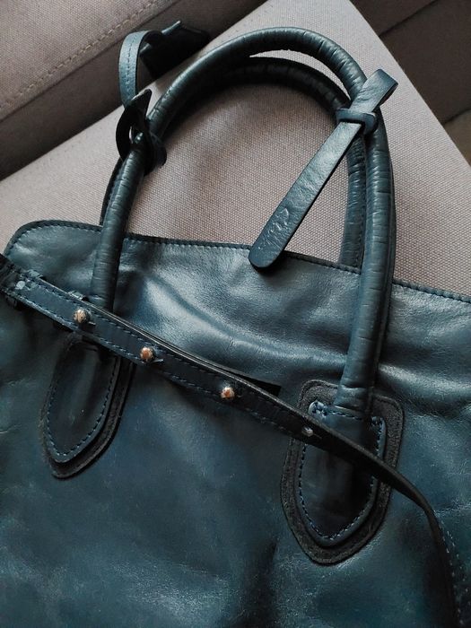 Сумка жіноча шкіряна.