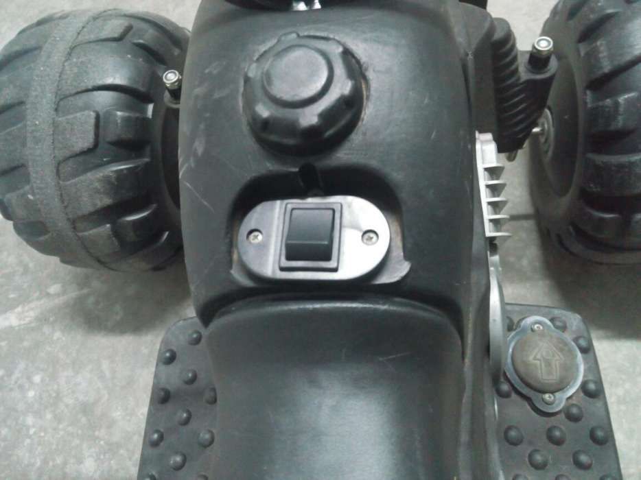 Moto 4 elétrica criança