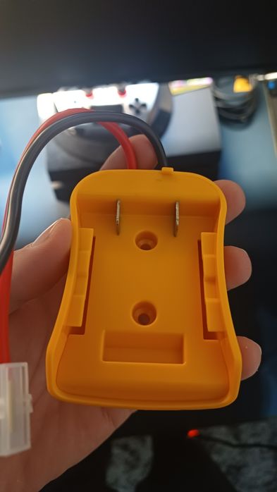 Adaptador de bateria dewalt 20v