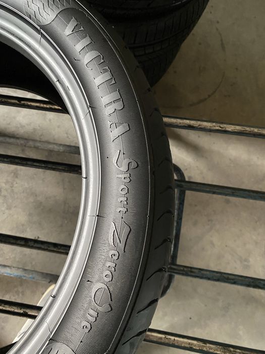 Шини 225/50/18 - 2шт Maxxis Victra Sport Zero One