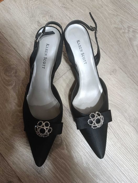 Босоніжки Karen Scott 39-40