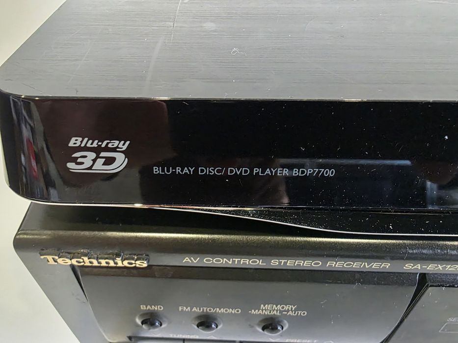 Amplituner Technics SA-EX120 AV i Odtwarzacz Blu-ray/DVD Philips BDP77