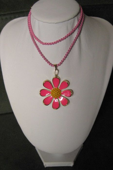 Colar Esmaltado Rosa c/ Flor Esmaltada Rosa NOVO