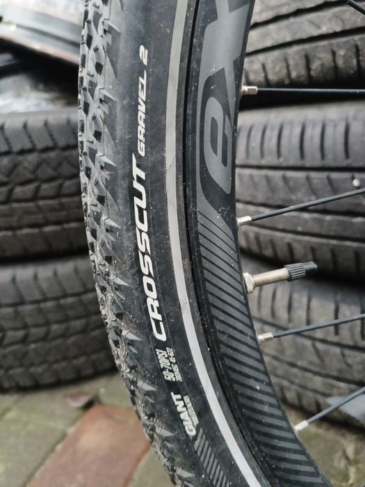 дешево! giant 32000грн