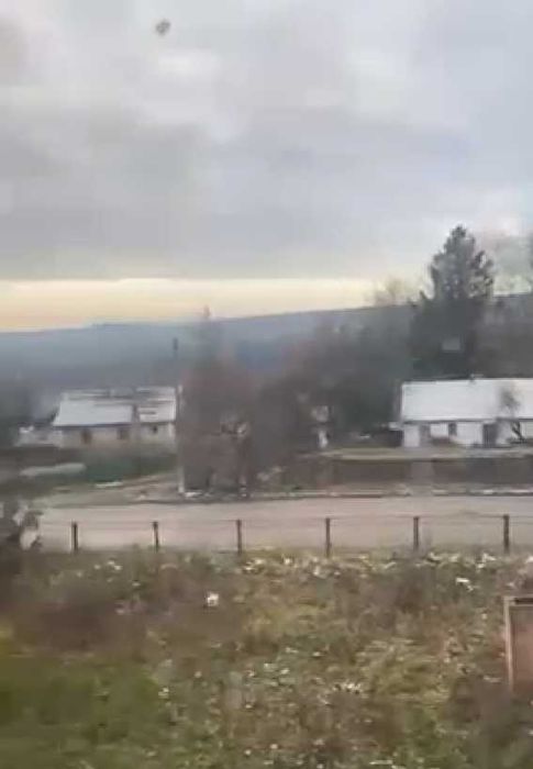 Продажа отдельно стоящего здания, Хмельницкая обл, с. Викнины.